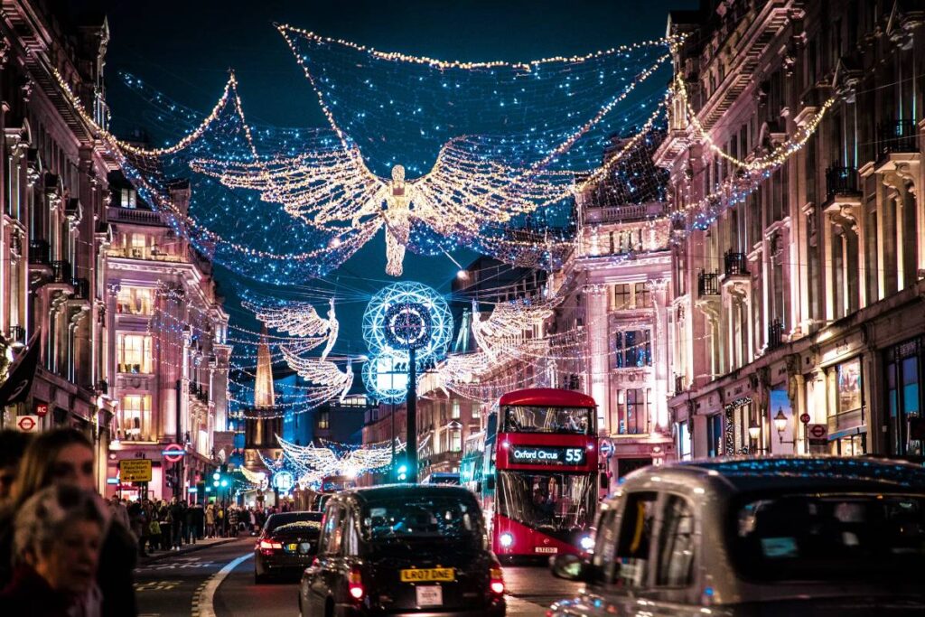where are the christmas markets in london - regent street christmas lights